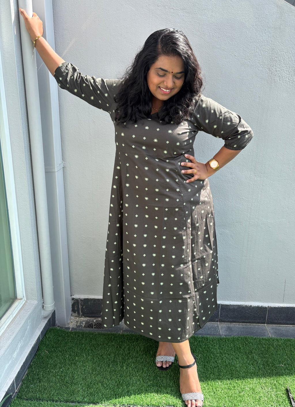 Dusty Olive Green Everyday Heritage Midi Quarter Dress | Relaxed Fit | M–5XL Malaysia