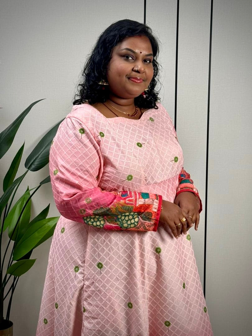 Zivara Chikankari Dress – A Masterpiece of Elegance
